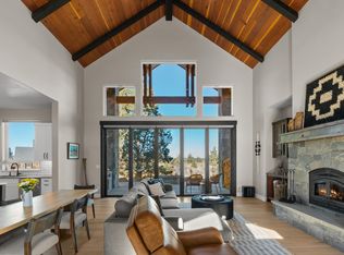 17646 SW Chaparral Dr, Powell Butte, OR 97753