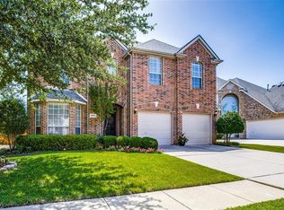 3912 Autumn Ln, Bedford, TX 76021