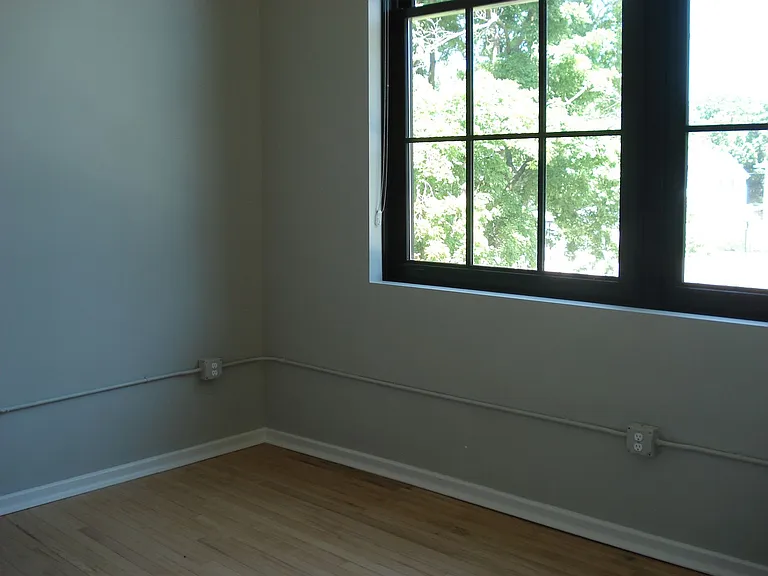 308 E Corning St — Photo 68