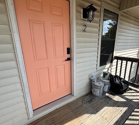 4th image of 705 & 711 W Washington Ave #11440626