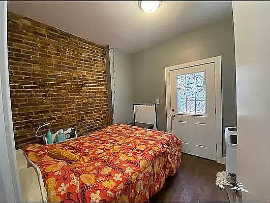 4th image of 135 Rogers Ave #2K