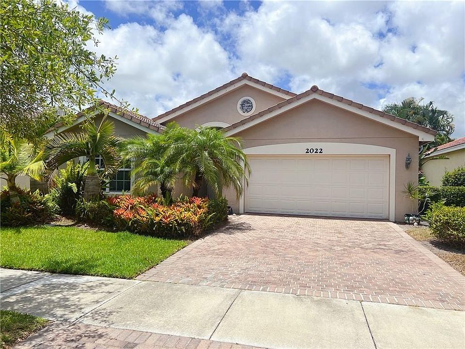 2022 Grey Falcon Circle SW, Vero Beach, FL, 32962, front of the house