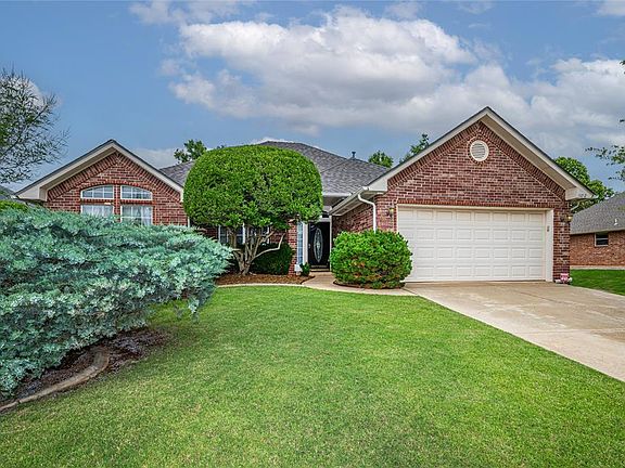2nd image of 13212 Northlake Dr