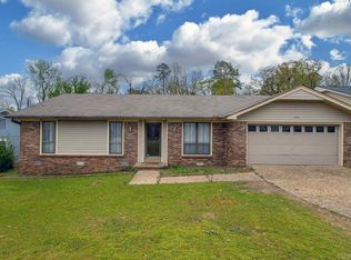 1405 Green Mountain Dr, Little Rock, AR 72211