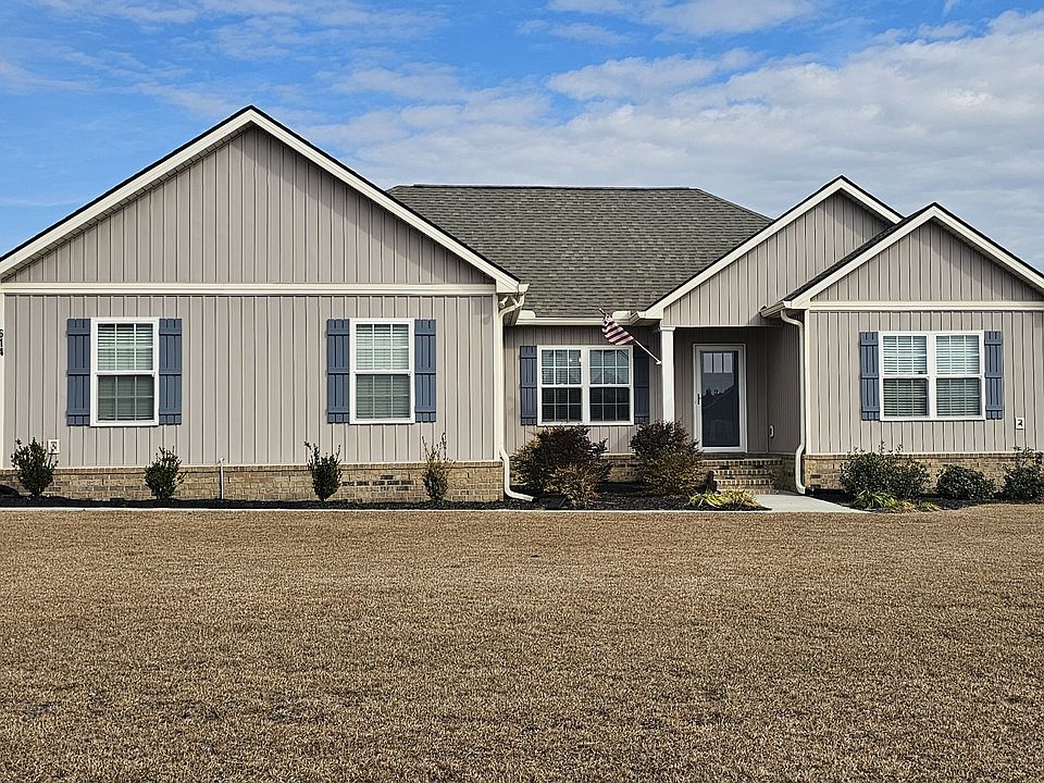 1st image of 614 Fescue Dr #99