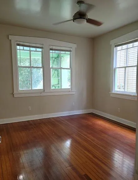 2136 Robert St — Photo 2