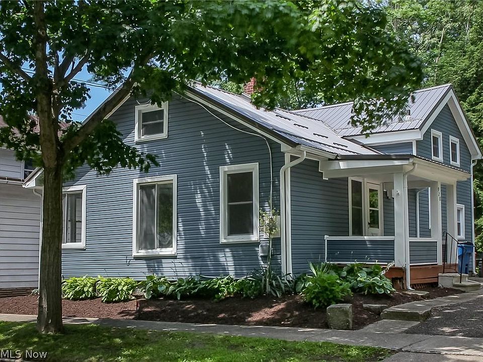 1st image of 928 Franklin Ave