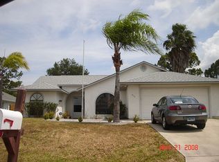 1016 Slocum St NW, Palm Bay, FL 32907