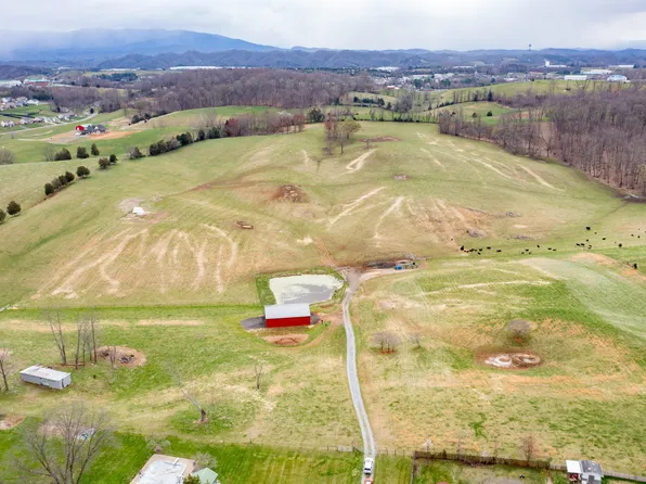 720 Lowell Jones Rd, Piney Flats, TN 37686