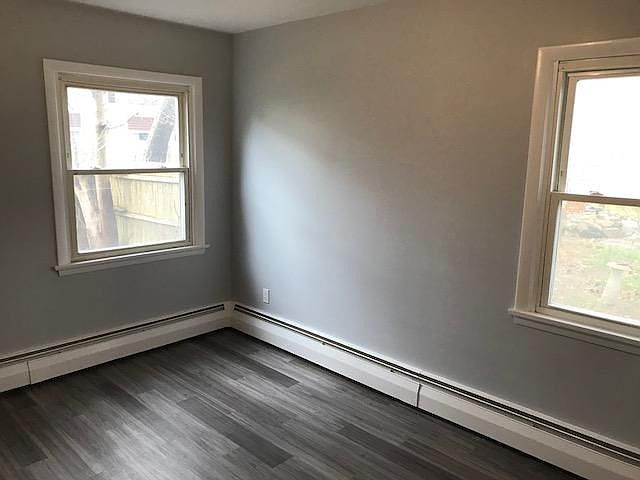 2nd image of 19 Commercial St #B1