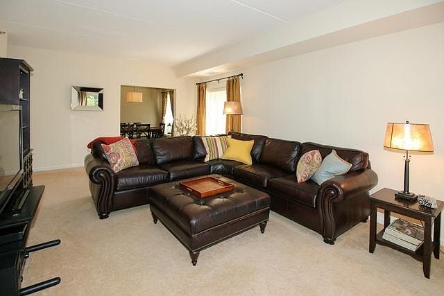 1st image of 470 W Mahogany Ct Unit 212