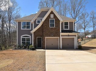 1824 Sportsman Lake Rd, Fort Mill, SC 29715