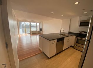 281 Harvard St #4, Cambridge, MA 02139