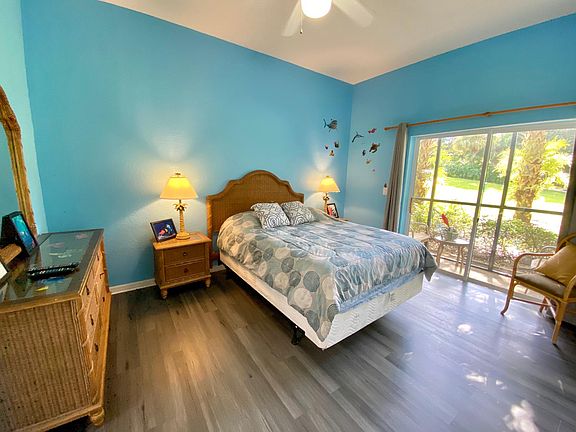 3rd image of 802 Gran Bahama Blvd #802