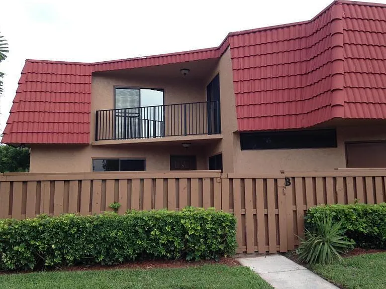 8285 Severn Dr #B — Photo 23