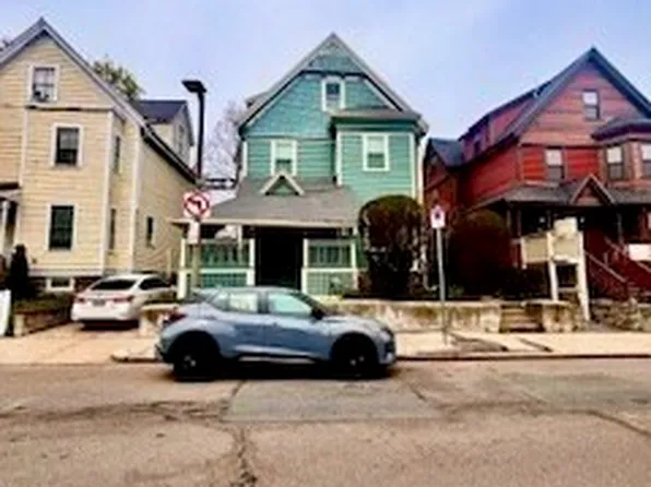 34 Gaston St, Boston, MA 02121