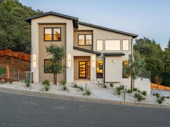 1580 Clear Ridge Drive, Healdsburg, CA 95448