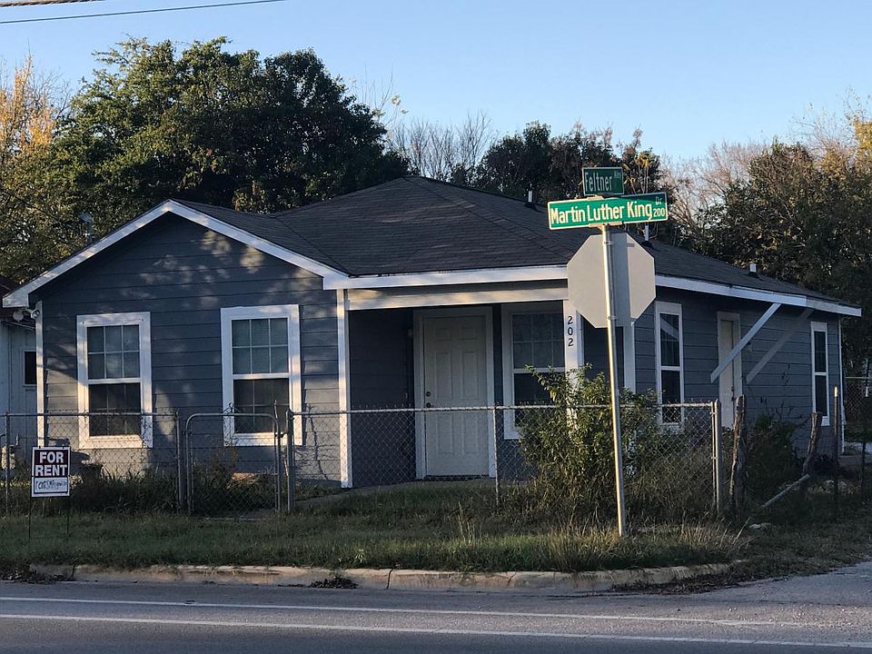 1st image of 202 W Martin Luther King Dr