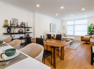 201A Sherman Rd #303, Chestnut Hill, MA 02467