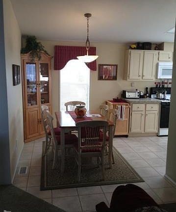 3rd image of 34 Blackburn Pl