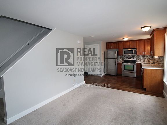2nd image of 55 Hanover St APT C