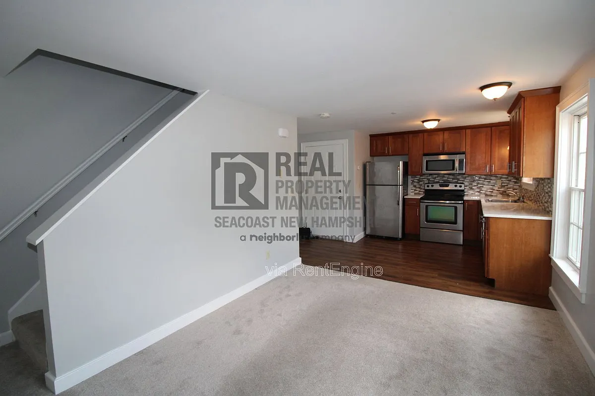 Building Photo - 55 Hanover St #C
