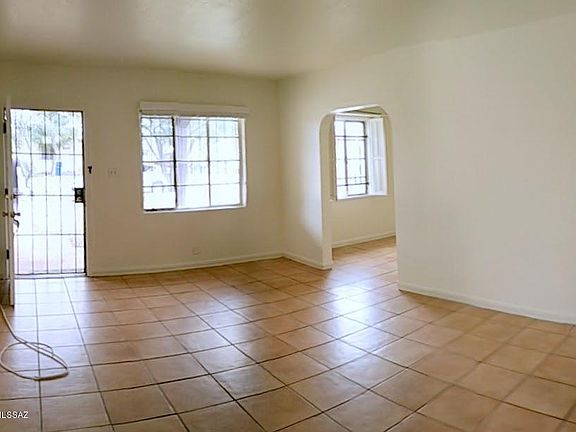 3rd image of 1603 N Forgeus Ave