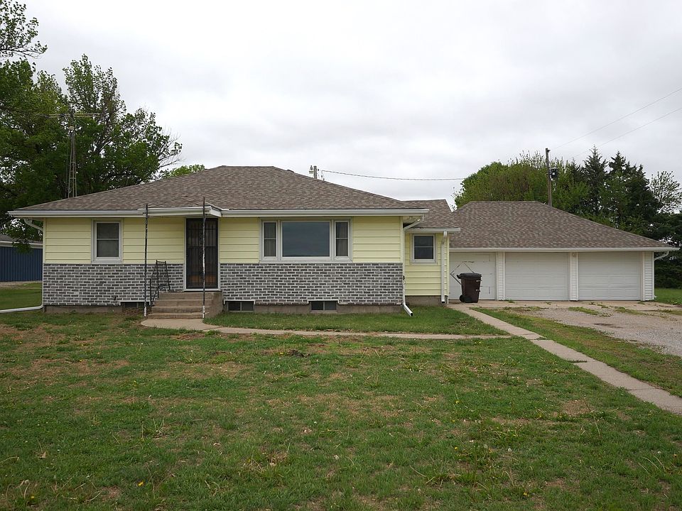 1st image of 22827 242nd Ave