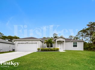 6262 Magee St, Englewood, FL 34224