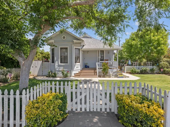 303 N E Street, Exeter, CA 93221