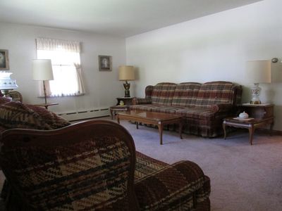 5 Raymond St, Stratford, CT, 06614