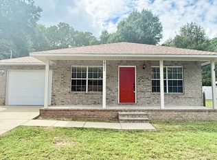 6873 Fast Gun Ln, Milton, FL 32570