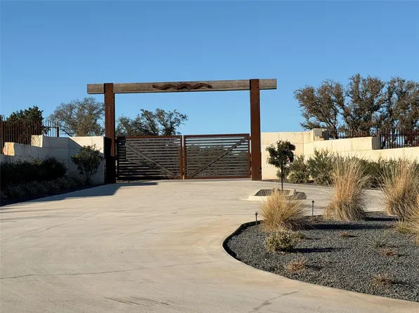 67 464th Rnch, Johnson City, TX 78636