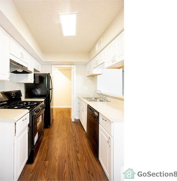 2nd image of 5707 Cougar Dr APT C