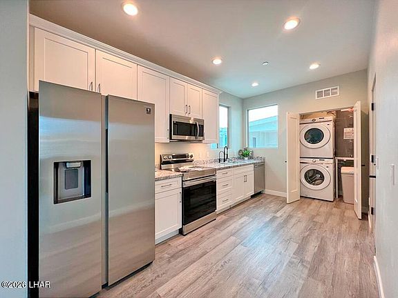 5th image of 3448 Oro Grande Blvd #E