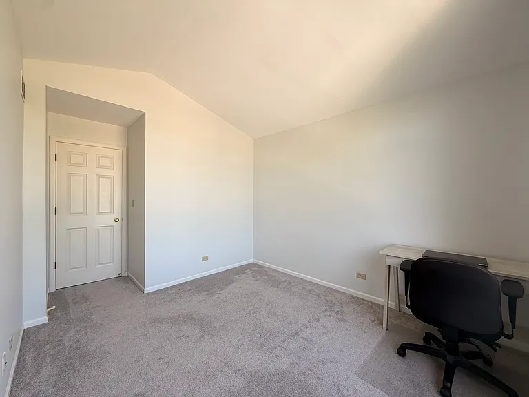 1936 Cobblebrook Ln — Photo 29