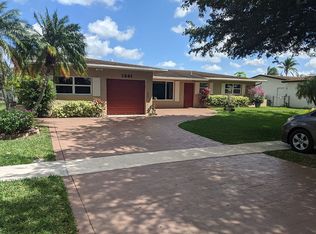 1441 NW 114th Ave, Pembroke Pines, FL 33026