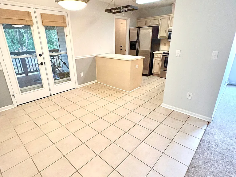 5240 Spinnaker Ct — Photo 5