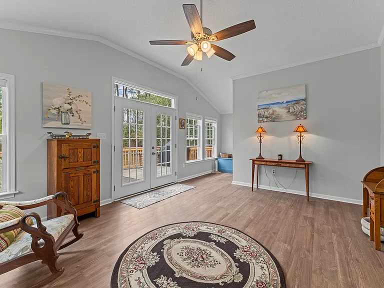 2211 Steeple Chase Dr — Photo 16