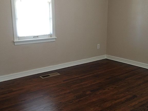 5th image of 2112 Brighton Ave