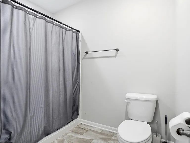 3597 Canal Square Dr — Photo 22