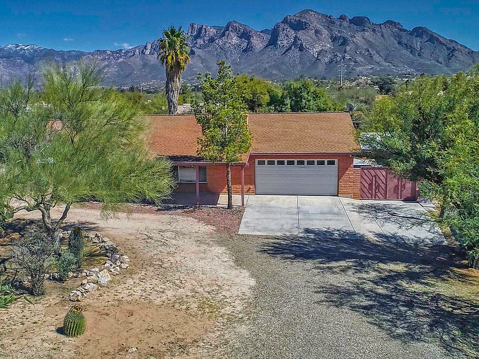 1st image of 9920 N Hacienda Hermosa Dr