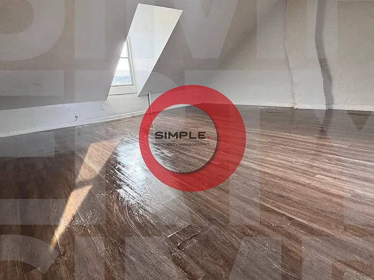 1129 Chestnut St — Photo 6