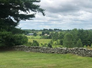 660 Perkins Pond Rd, Beach Lake, PA 18405