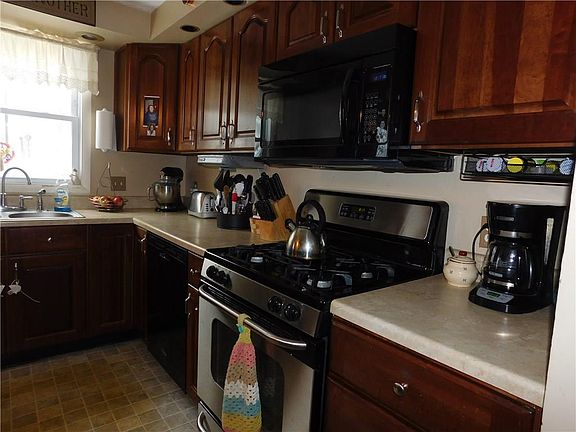 2nd image of 5767 Dalton Dr