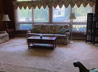 138 Fallbrook St, Carbondale, PA 18407