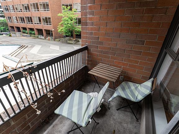 5th image of 1330 Burrard St #214