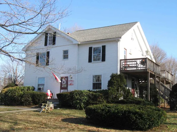 37 Exchange St, Millis, MA 02054