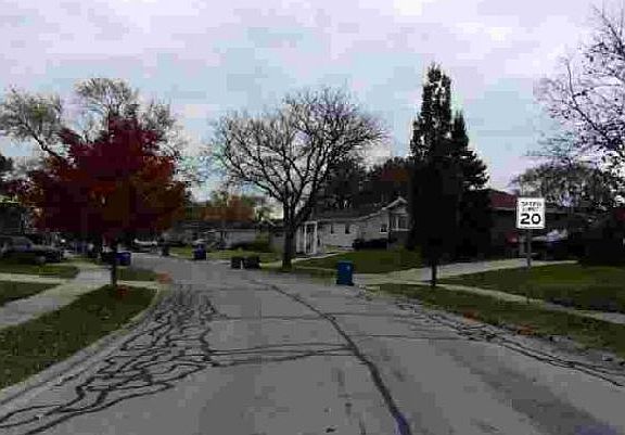 Exterior Neighborhood (street photo)