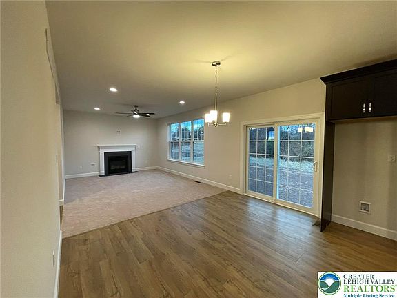 5th image of 5043 Chapmans Rd S